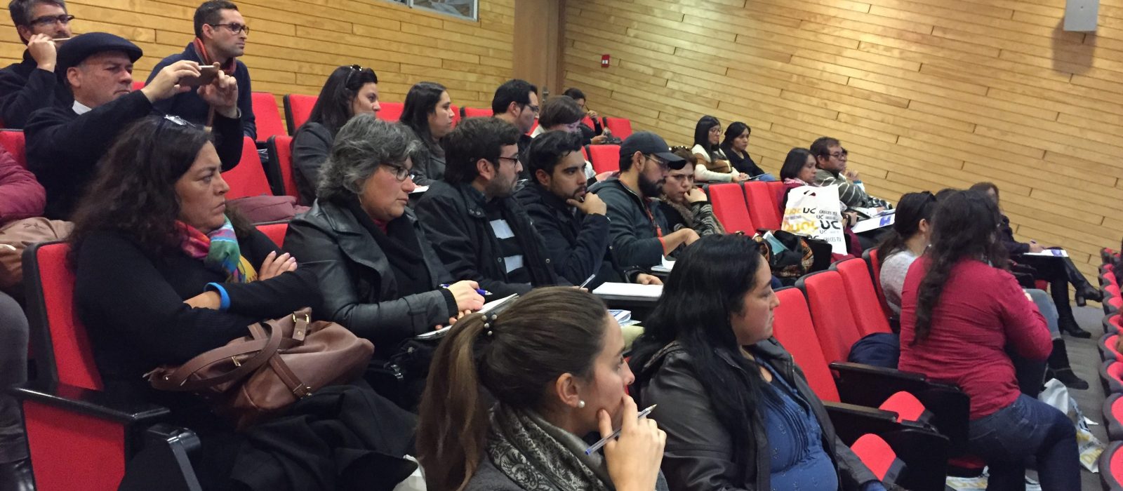 Charla de Grupo Educar entrega pautas para orientar a los alumnos en su definición vocacional