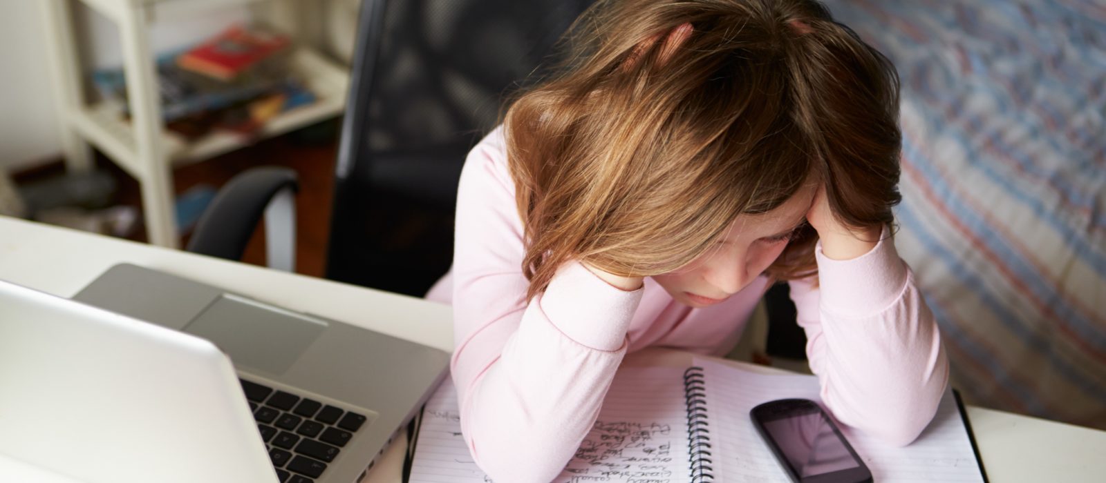 “Hay palabras que matan”: Una campaña que apoya y educa 