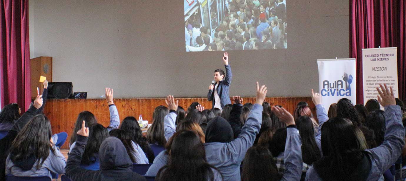 Una vida democrática no existe sin la interacción con otros