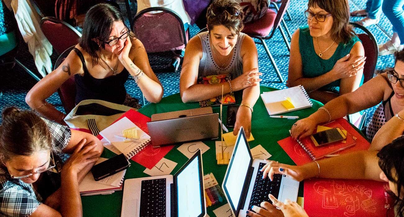 Maestros Comunitarios, de Uruguay Cuando la educación entra a los hogares