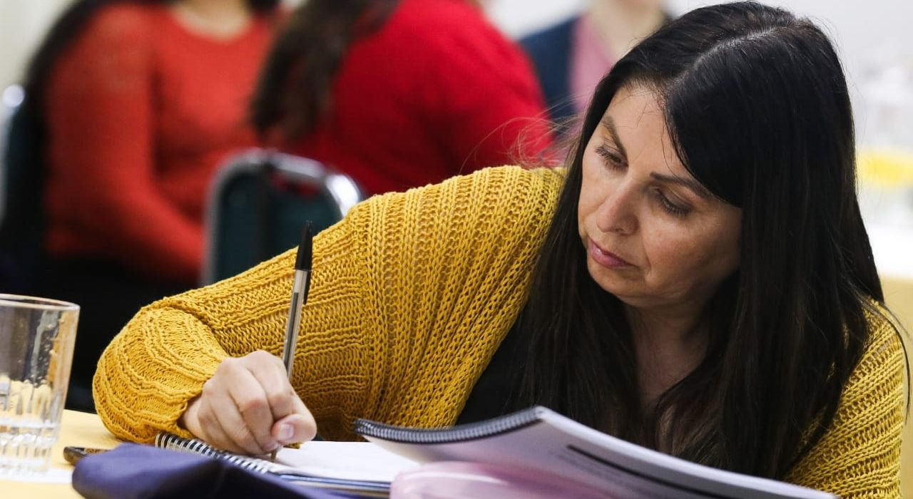 Para abordar la crisis de lectura: docentes se capacitan en fomento lector