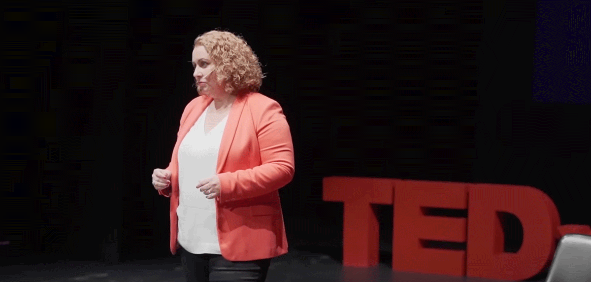 4 charlas TED que abordan la importancia de la comunicación dentro de los colegios