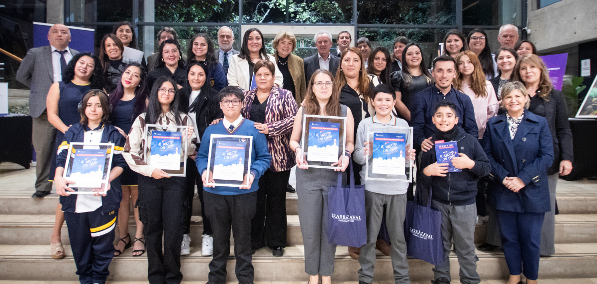 Jóvenes escritores fueron reconocidos en la premiación del III Concurso Literario RED Irarrázaval 2024