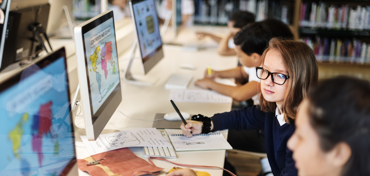 Educar en tiempos digitales: Pantallas y  convivencia, una alianza que TRANSFORMA