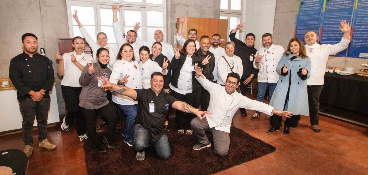Docentes de Gastronomía y Hotelería participaron en el Seminario «Cocina de vanguardia: Tendencias y técnicas para el aula»