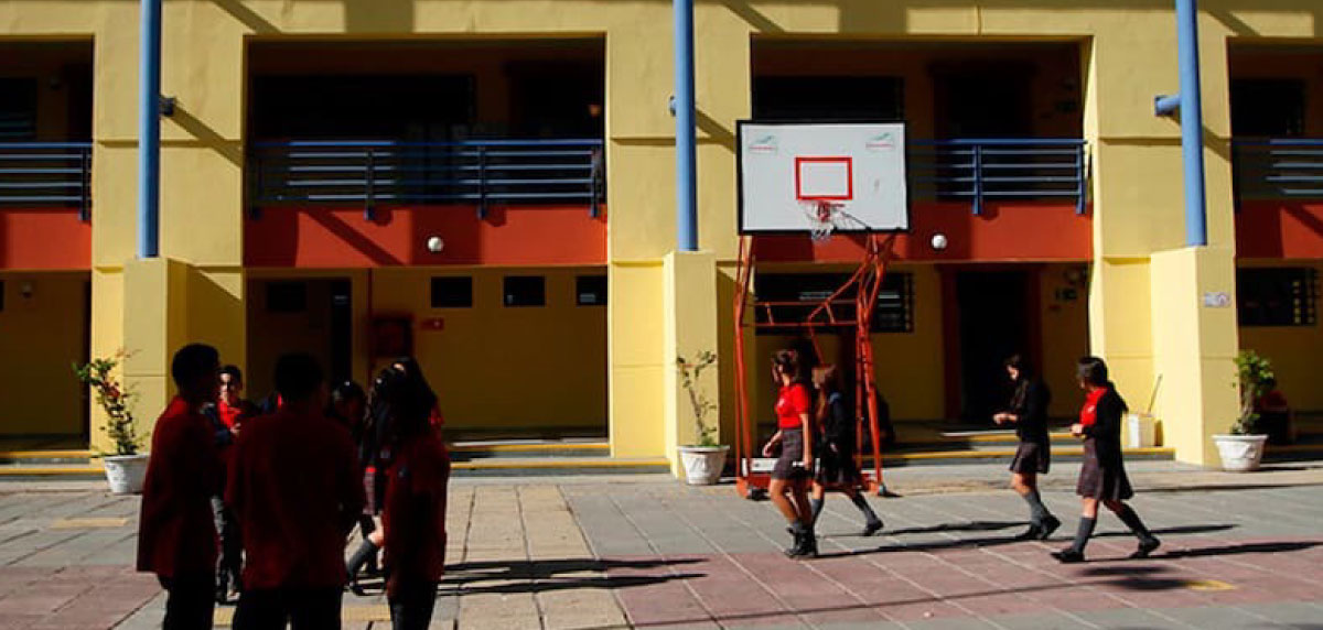 Ministerio de Educación adjudica 20 nuevos Liceos Bicentenario en el país