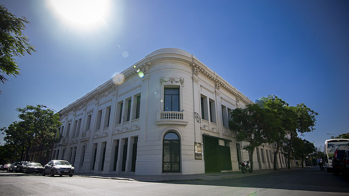 Conoce la trayectoria y obras de Smiljan Radic, arquitecto chileno ganador del prestigioso Premio Pritzker 2026