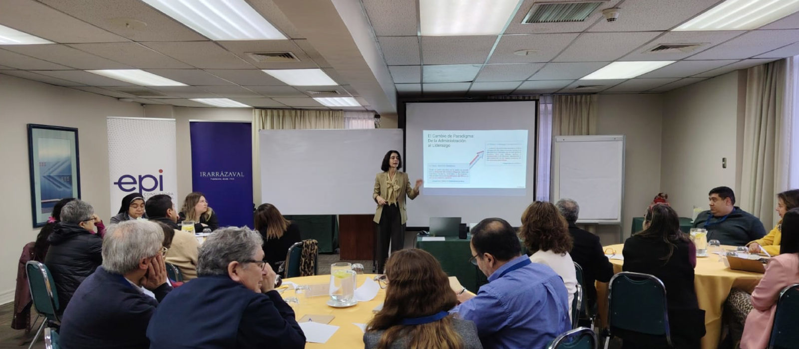 Formación del carácter y liderazgo educativo centran seminario para equipos directivos
